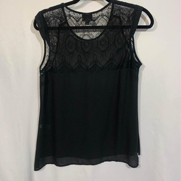 WOMAN’S sheer lace cap sleeve blouse. Black. Size medium. New condition - Picture 6 of 7